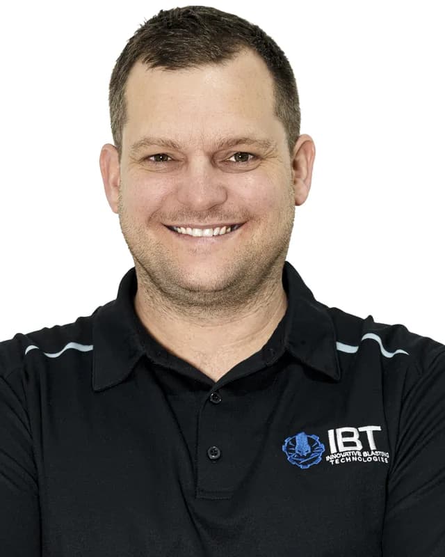 Glenn Bennett, General Manager